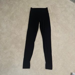 LULULEMON ALIGN LEGGINGS 25” SIZE 4